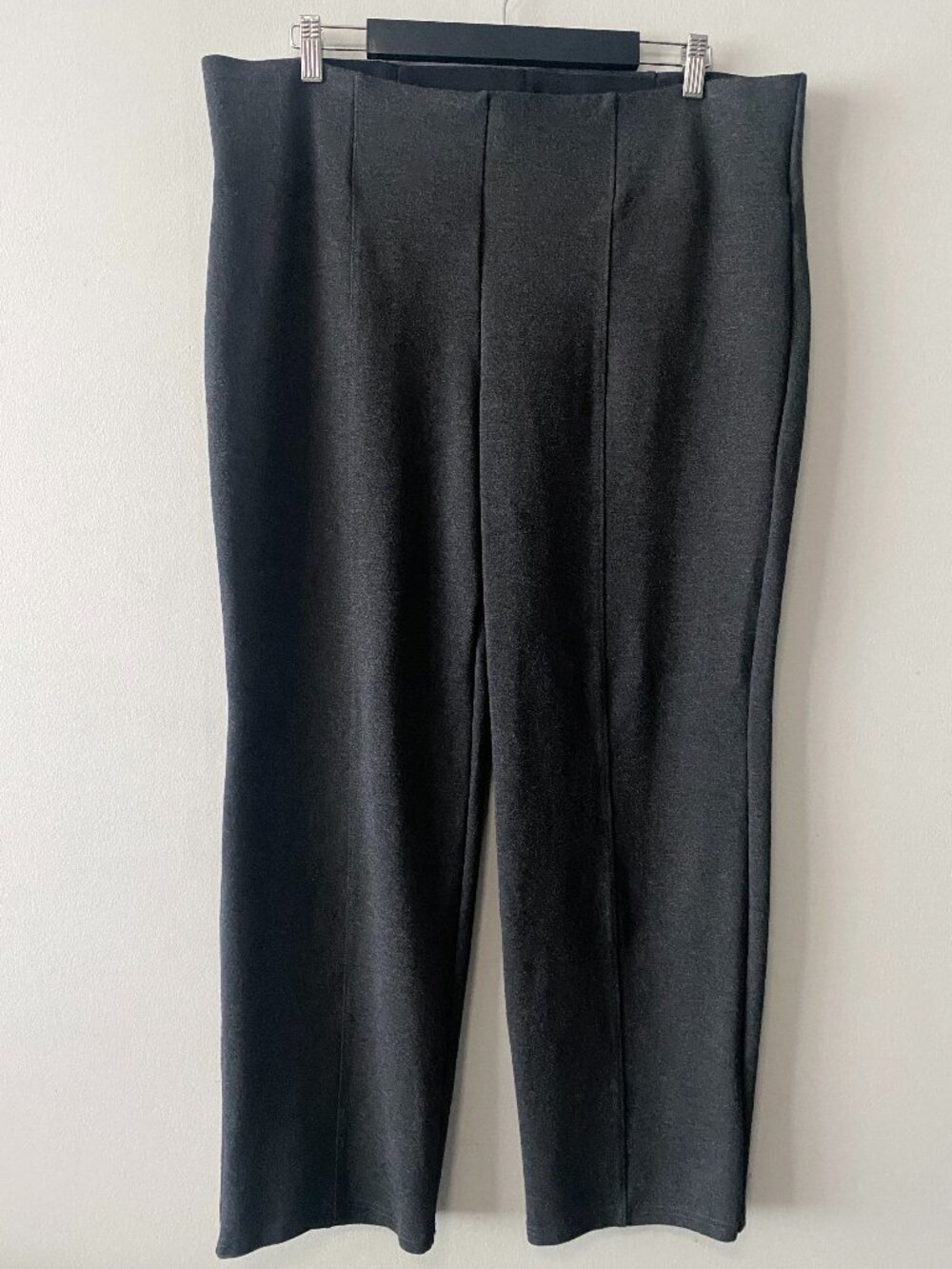 Nygard Luxe Slims Dark Grey Straight Pants Women's Size 2X (20-22)